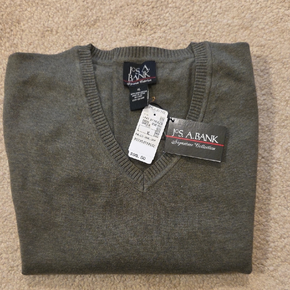 Jos. A. Bank Men's Green V-Neck Sweater